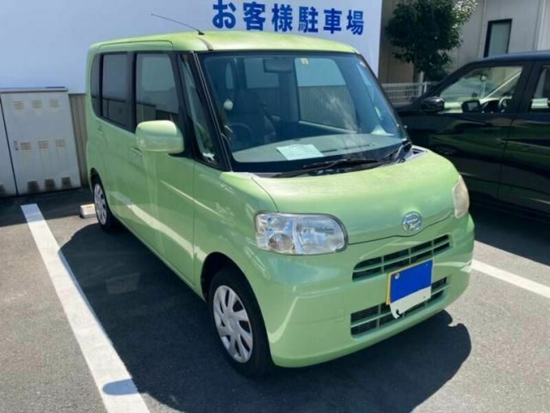 DAIHATSU　TANTO