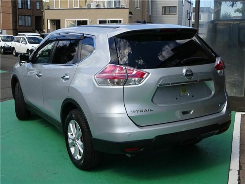 X-TRAIL-2