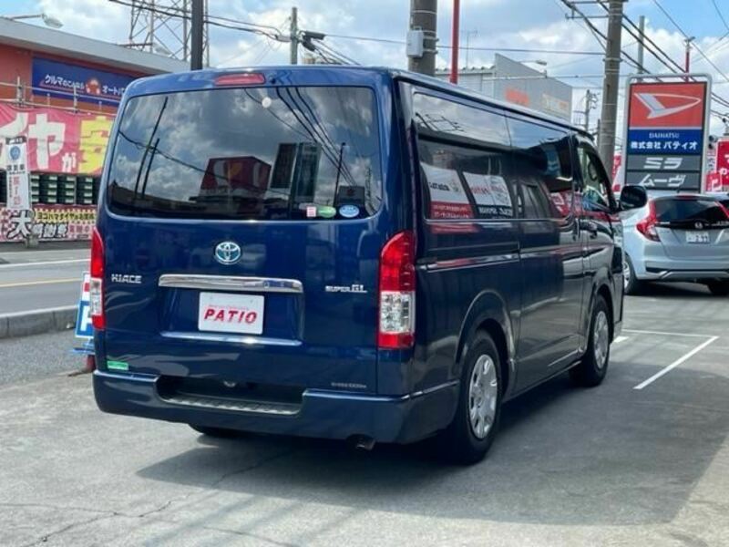 HIACE VAN-1