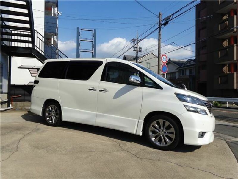 VELLFIRE-17