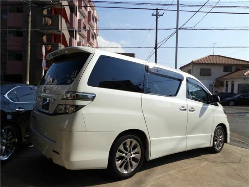 VELLFIRE-20