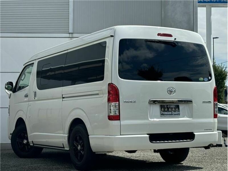 HIACE VAN-13