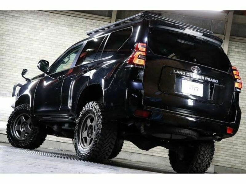 LAND CRUISER PRADO-38