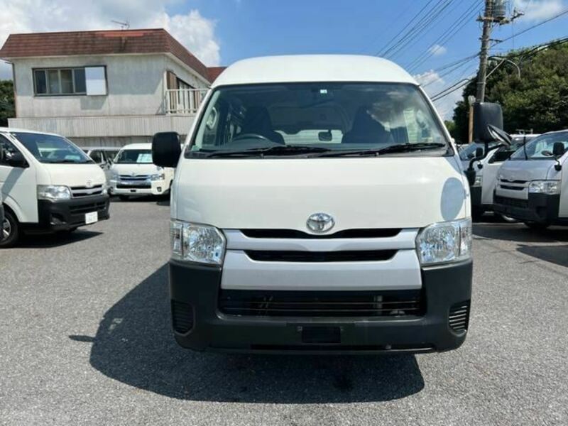 HIACE VAN-1