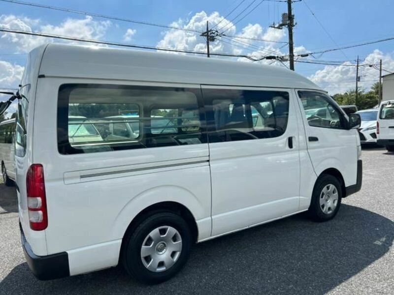 HIACE VAN-7