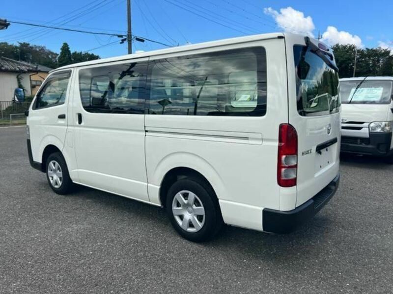 HIACE VAN-4