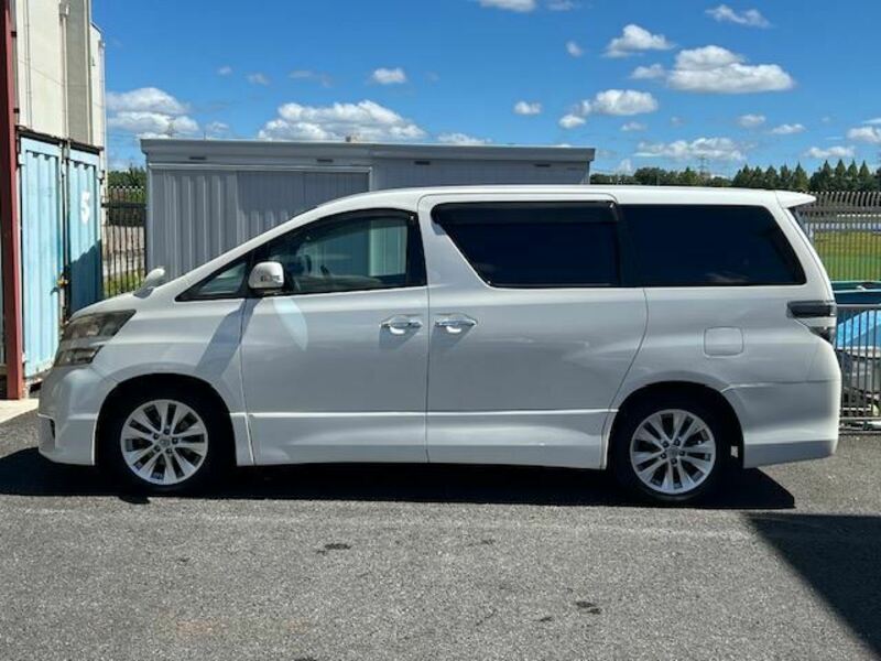 VELLFIRE-29