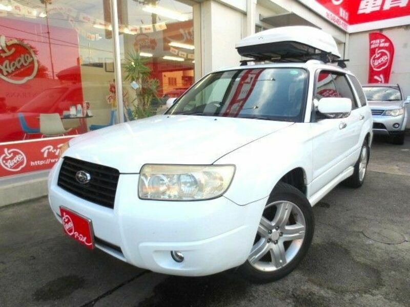 SUBARU　FORESTER