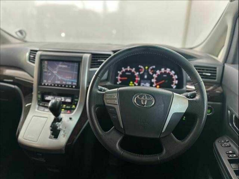 ALPHARD-16