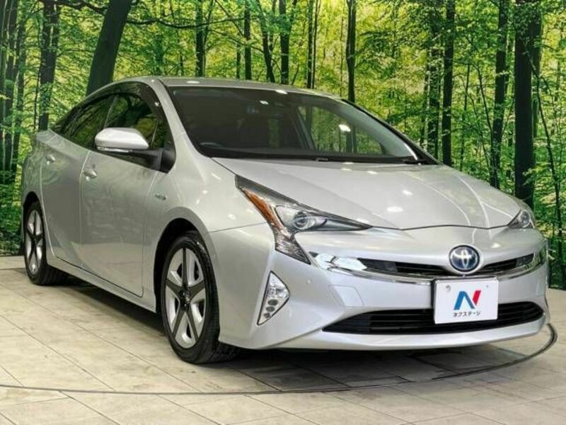 PRIUS-16