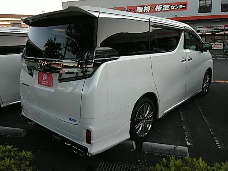 VELLFIRE-21