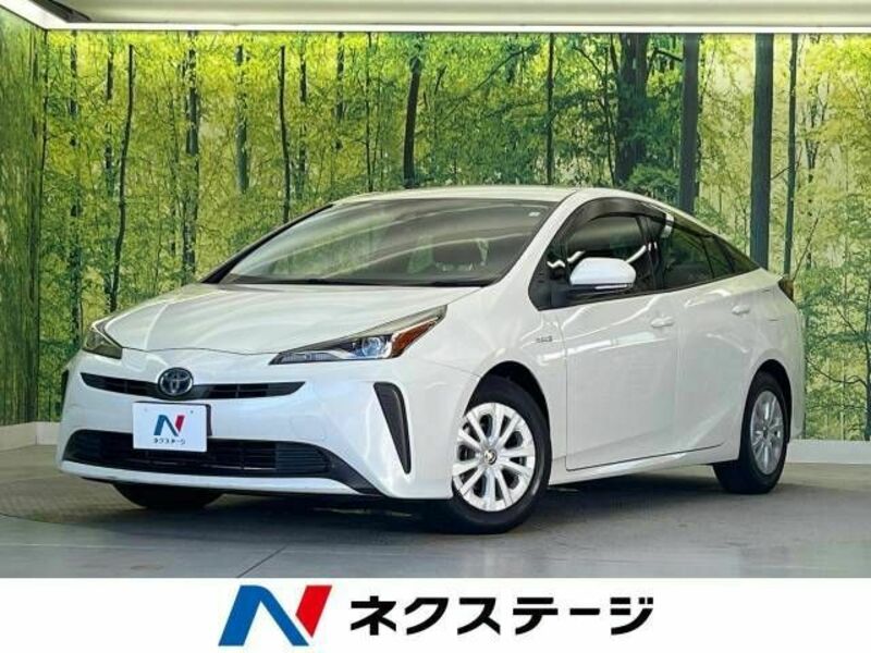 TOYOTA　PRIUS