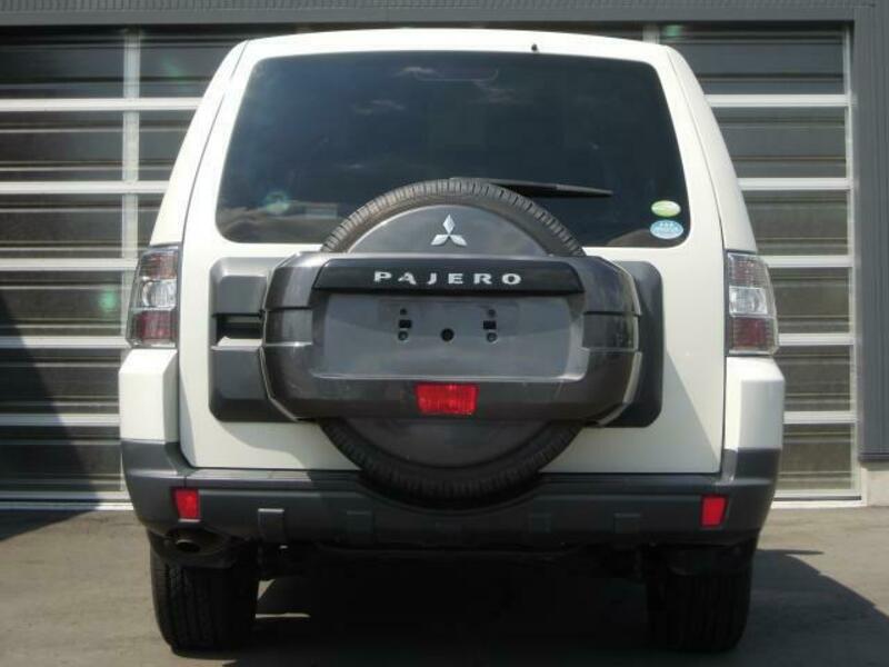 PAJERO-1