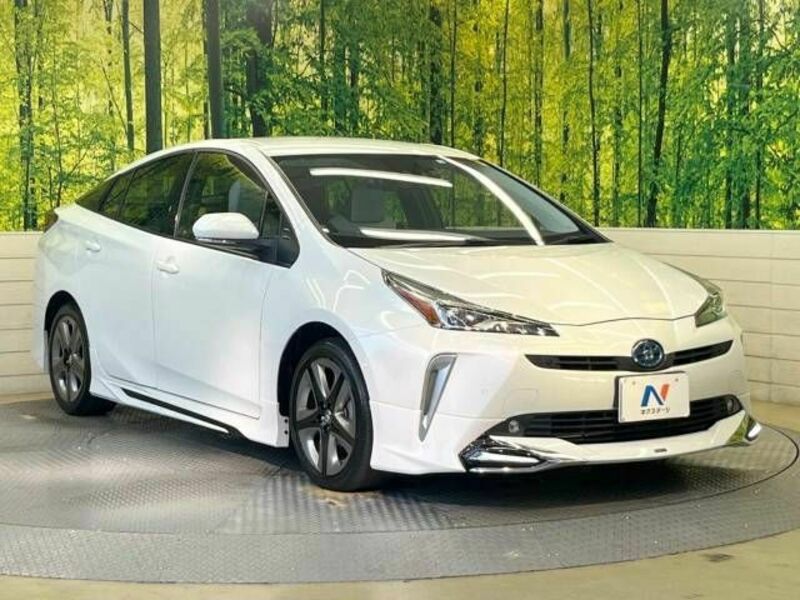 PRIUS-16