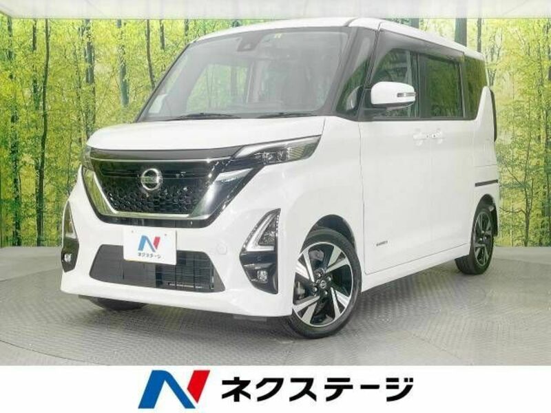 NISSAN　ROOX