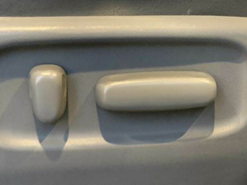 HILUX SURF