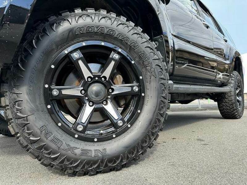 HILUX SURF