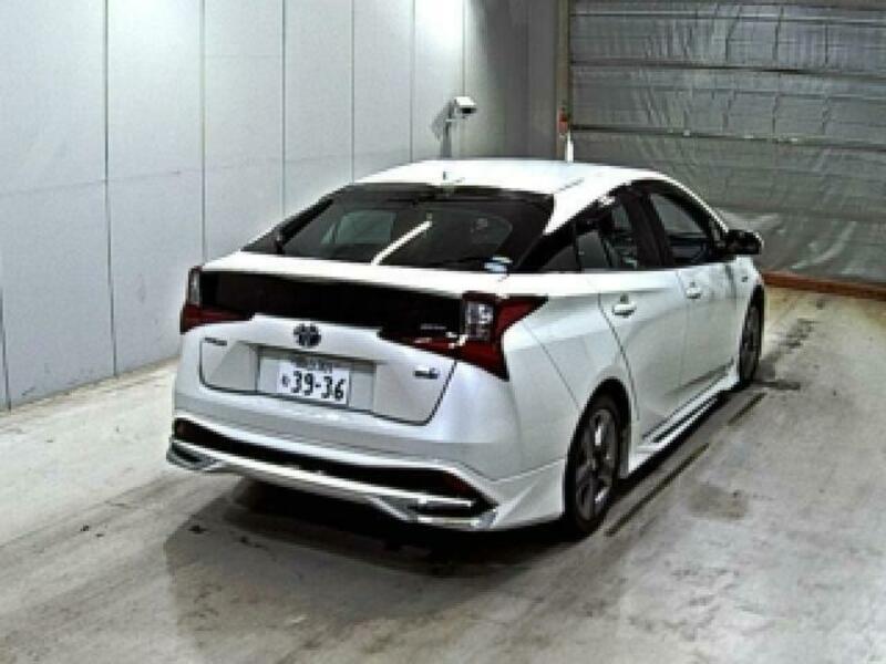 PRIUS-1