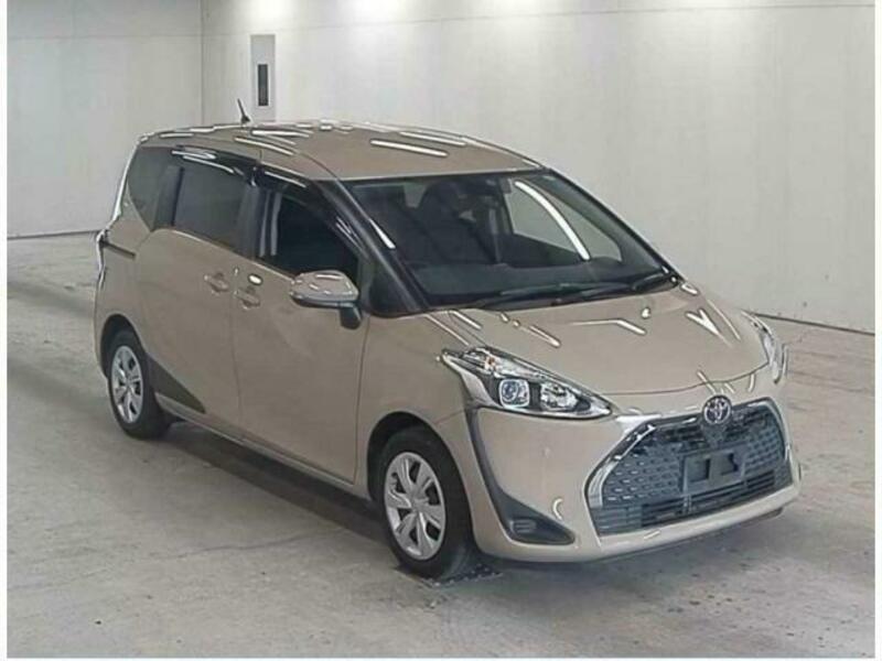 TOYOTA　SIENTA