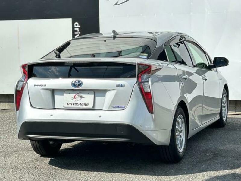 PRIUS-5