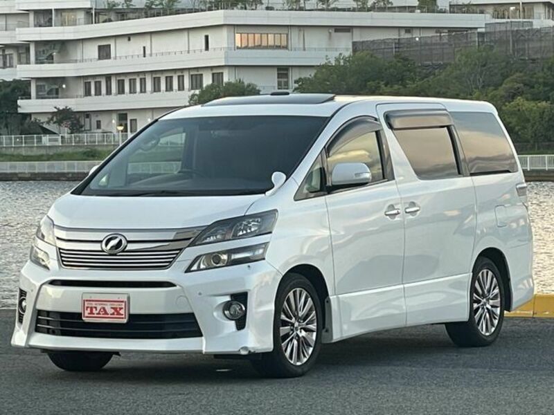 TOYOTA　VELLFIRE