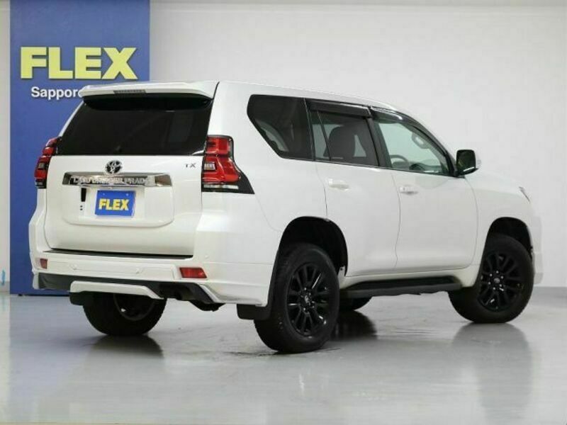 LAND CRUISER PRADO-2