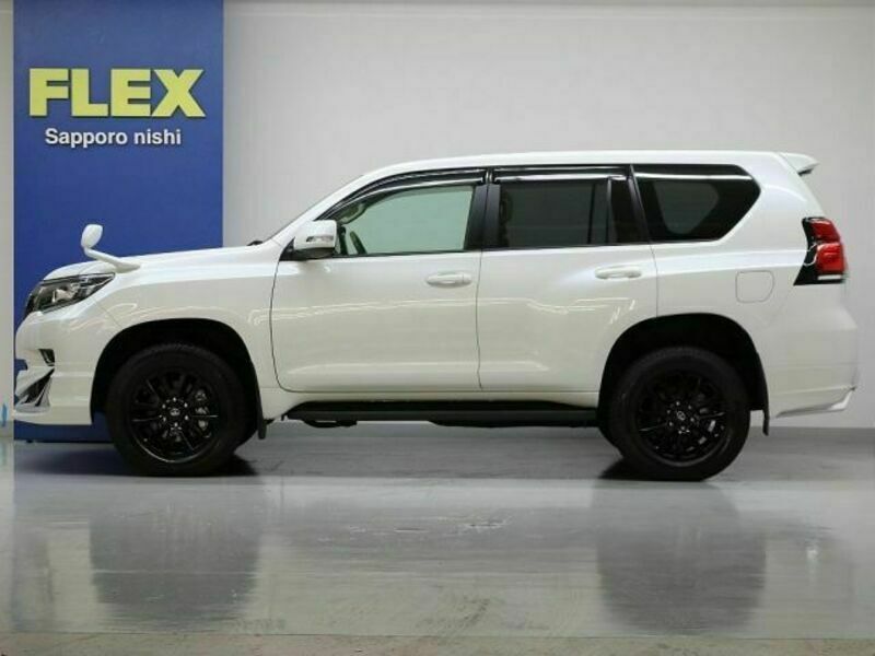 LAND CRUISER PRADO-4