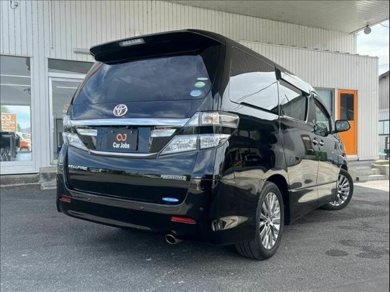 VELLFIRE-4