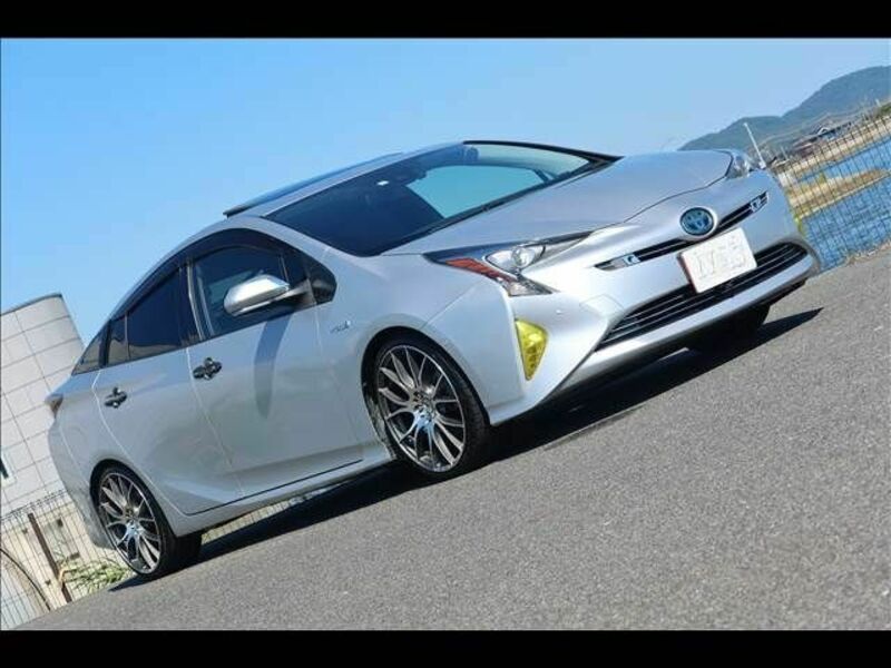 PRIUS-5