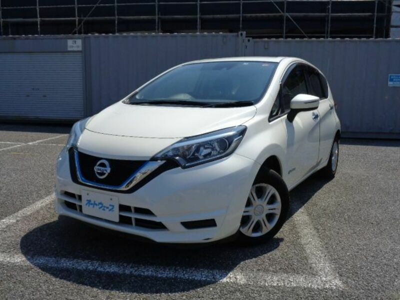 NISSAN　NOTE