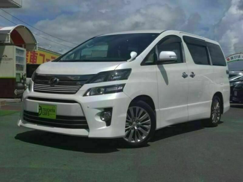 TOYOTA　VELLFIRE