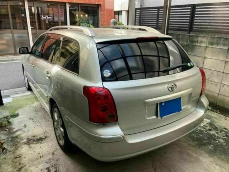 AVENSIS WAGON