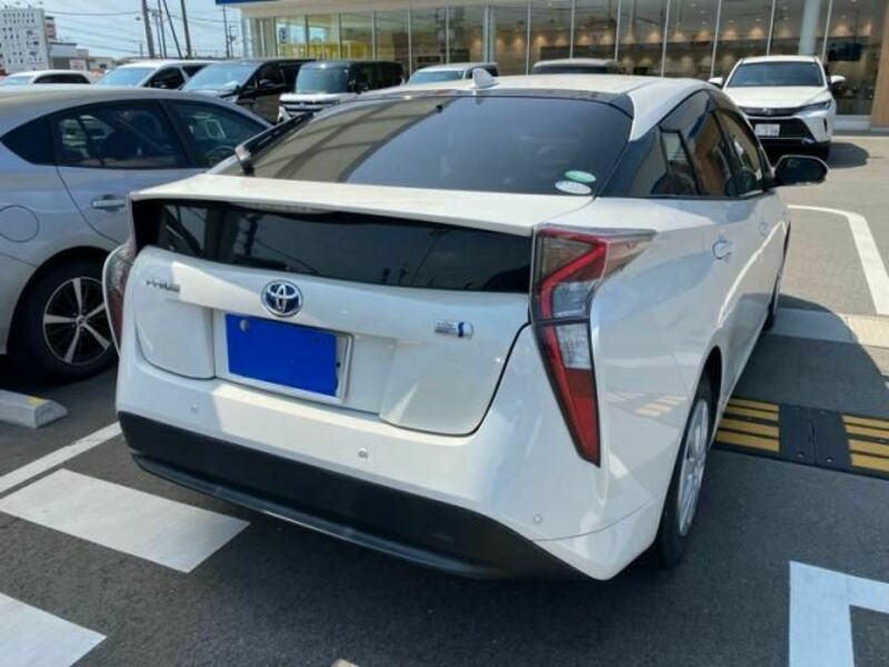 PRIUS-2