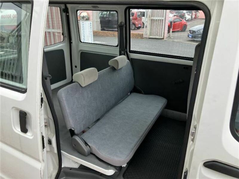 MINICAB VAN-4