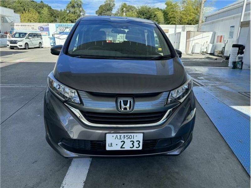 HONDA　FREED