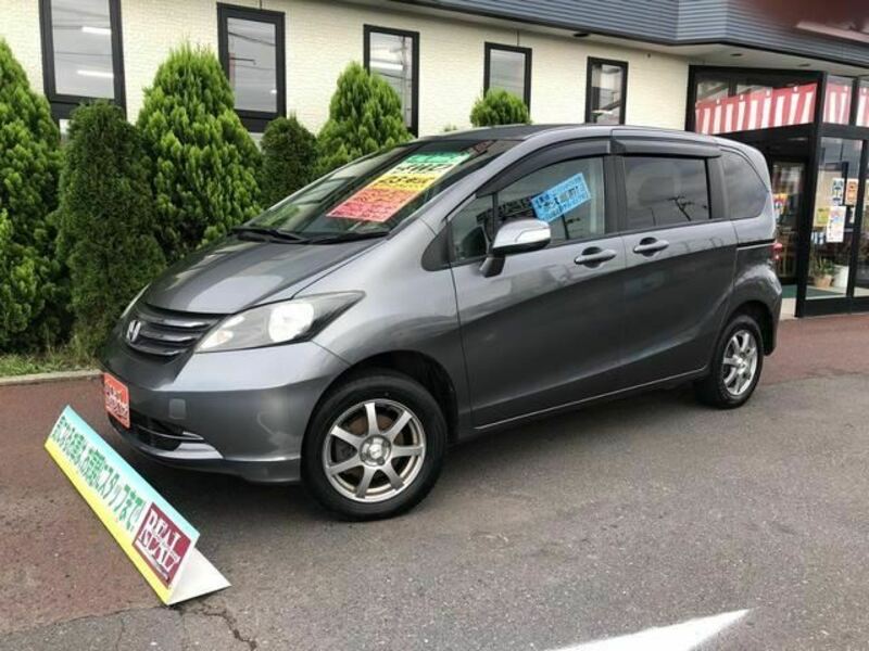 HONDA　FREED