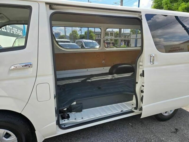 HIACE VAN-14