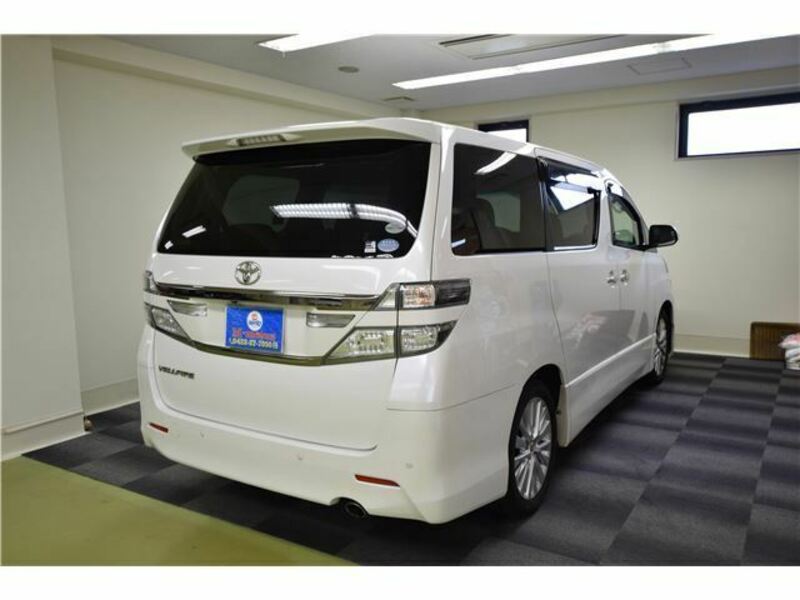 VELLFIRE-25