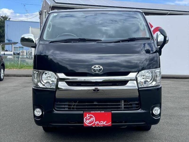 HIACE VAN-10