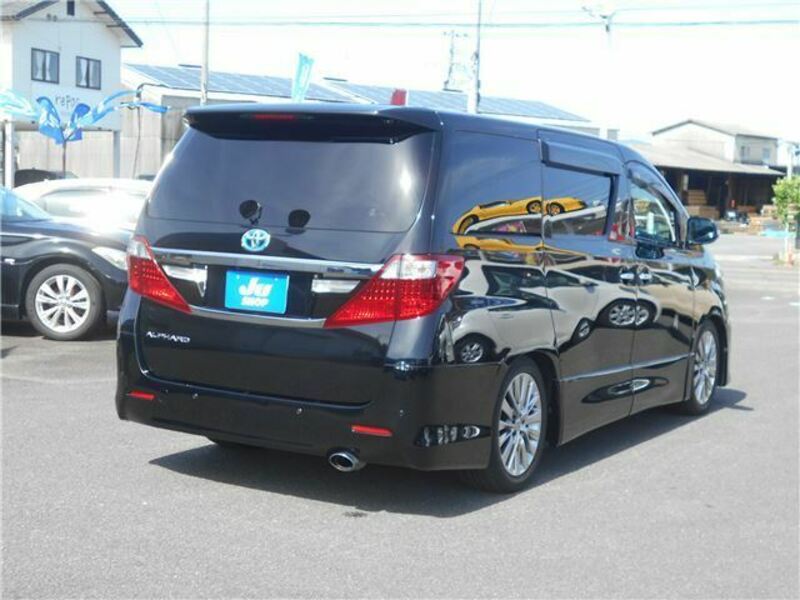 ALPHARD-8