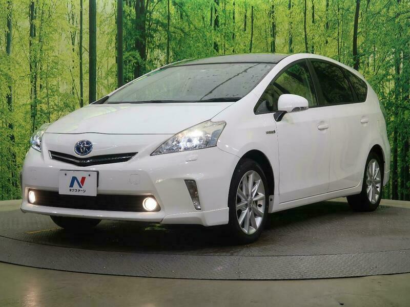 PRIUS ALPHA