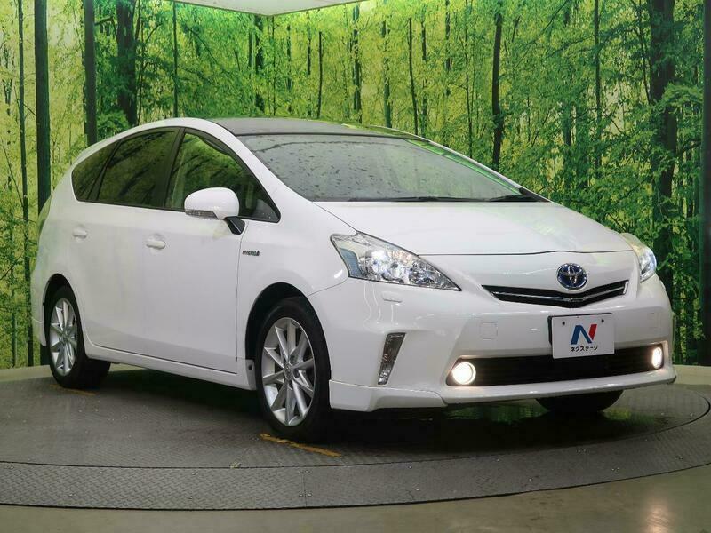 PRIUS ALPHA