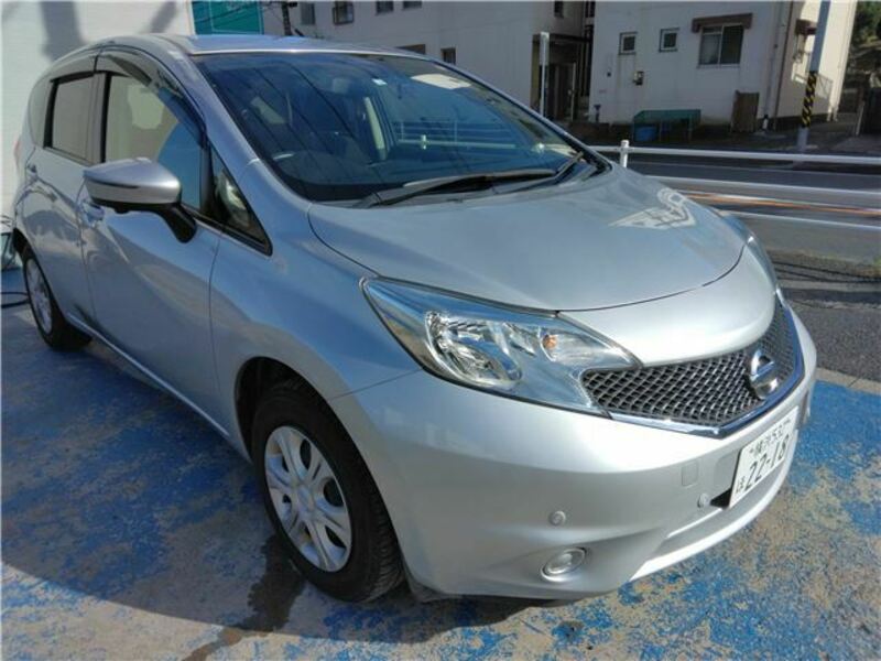 NISSAN　NOTE