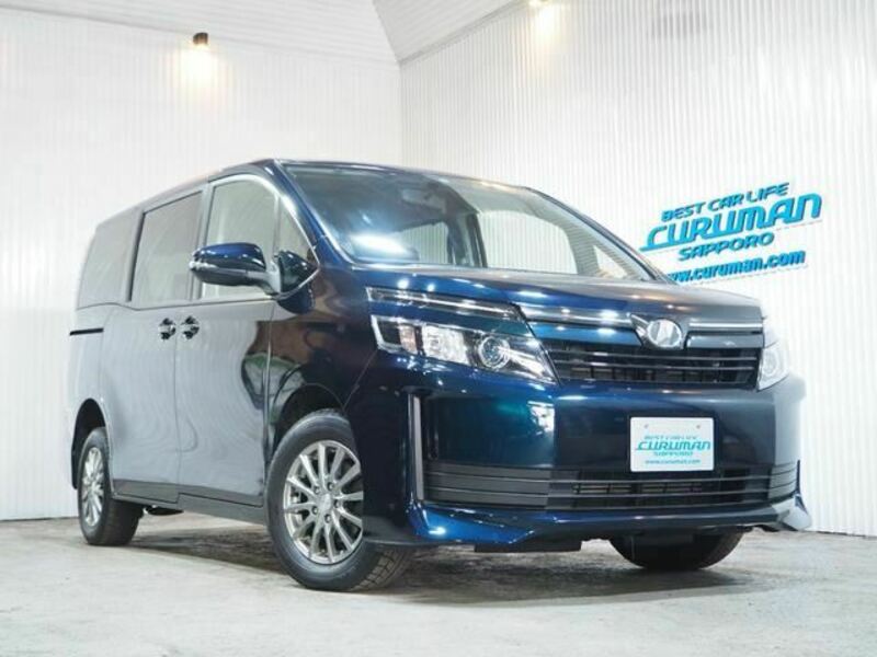 TOYOTA　VOXY