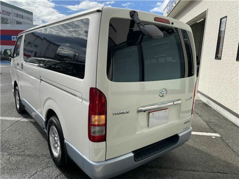 HIACE VAN-3