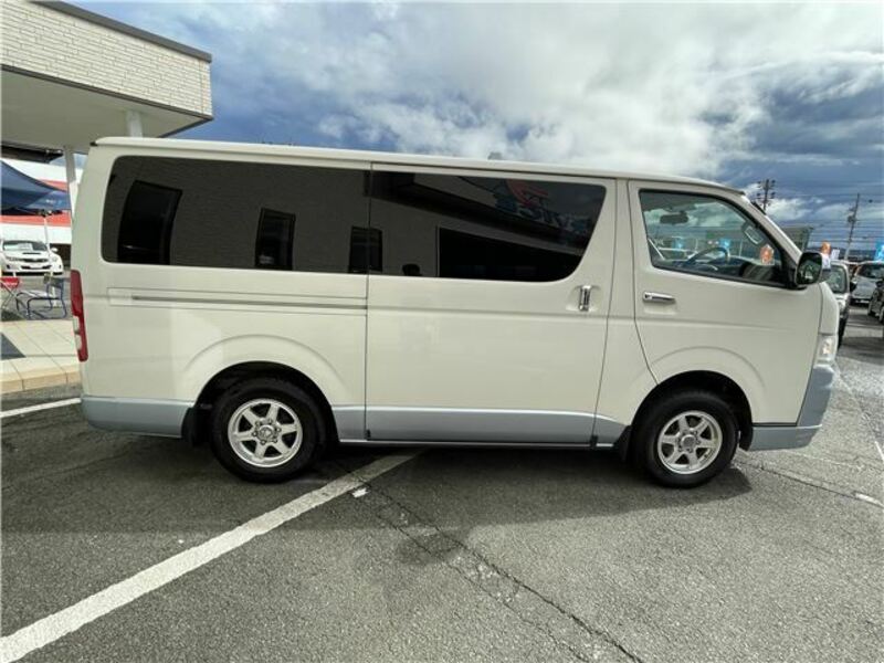 HIACE VAN-6