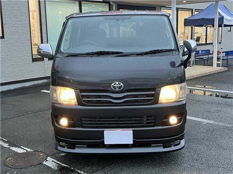 HIACE VAN-1