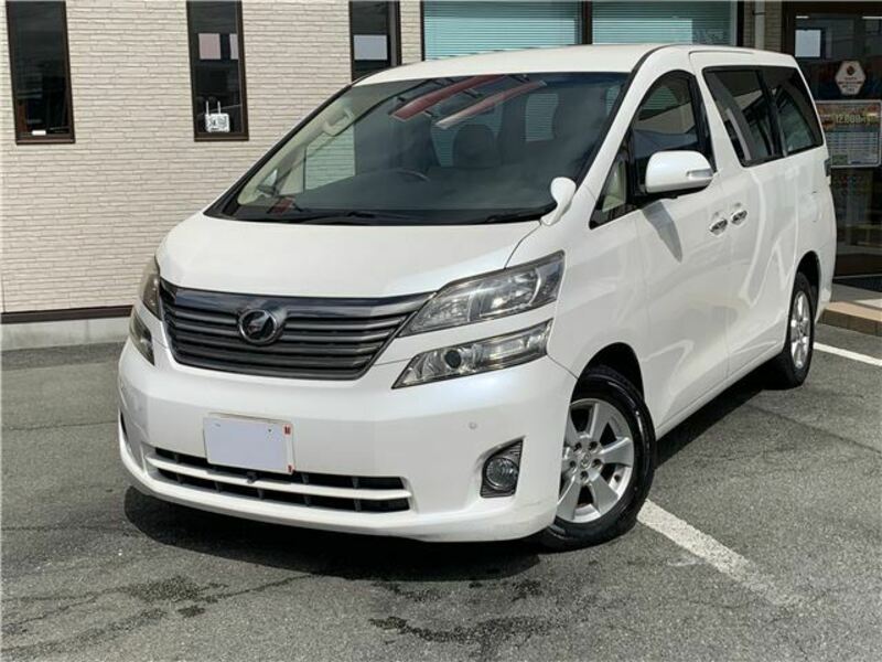 TOYOTA　VELLFIRE