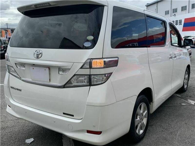 VELLFIRE-47