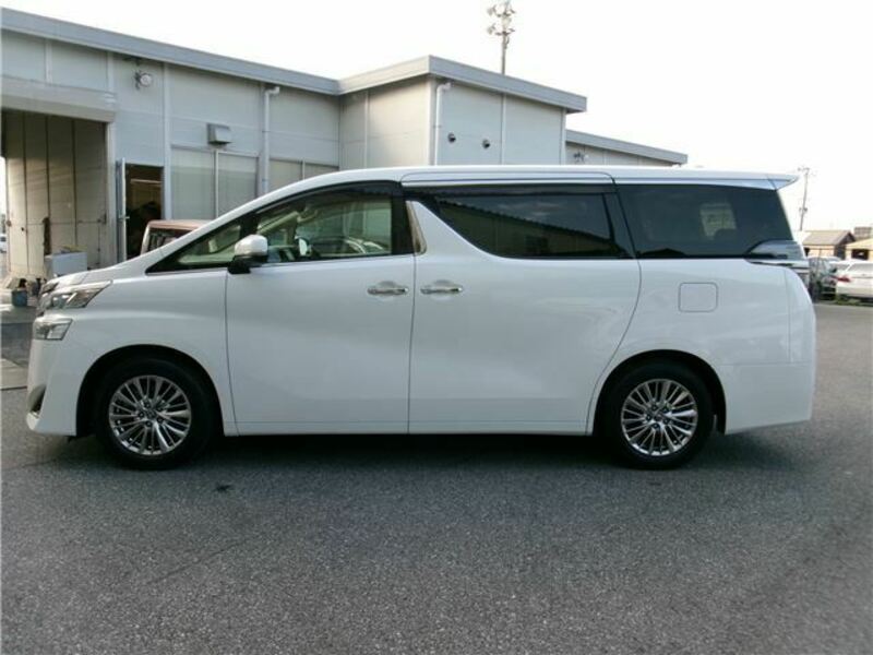 VELLFIRE-4